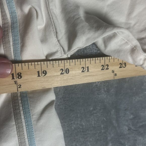 Island Republic Mens Medium Striped Shirt 100% Silk Cream and blue Button Down - Picture 3 of 3